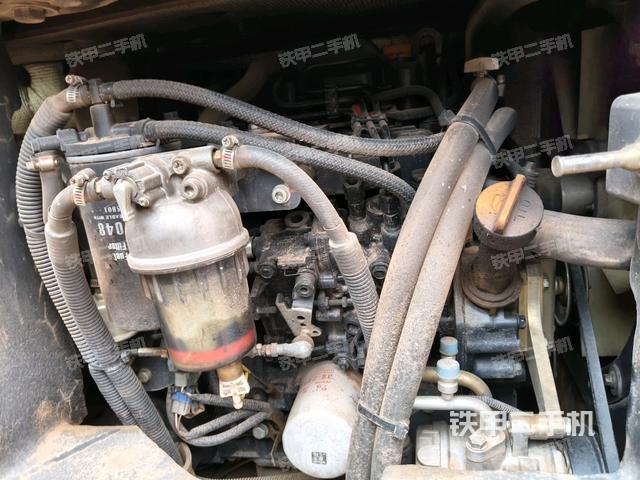 發(fā)動機(jī)整體俯視(整機(jī)外觀) 發(fā)動機(jī)整體俯視(整機(jī)外觀)