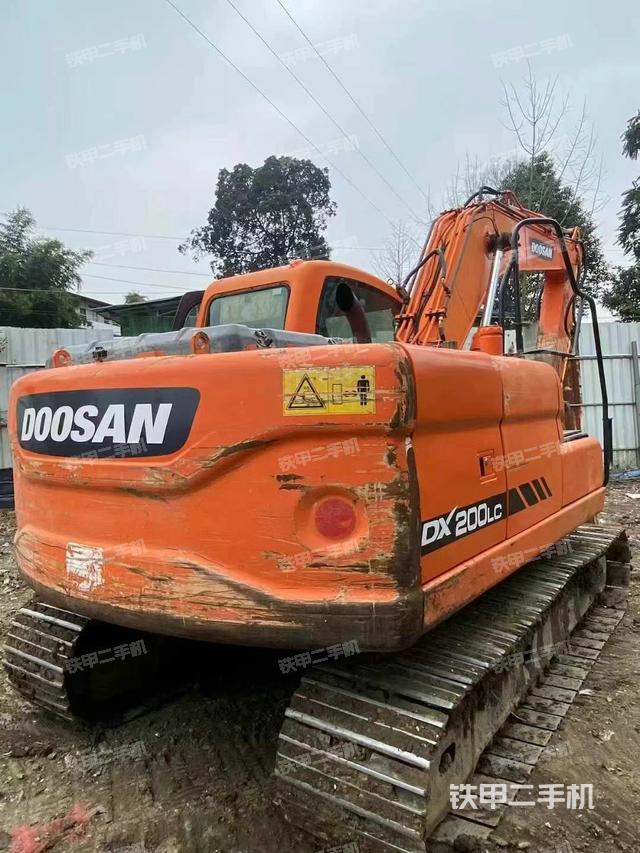 右后45（整機外觀）