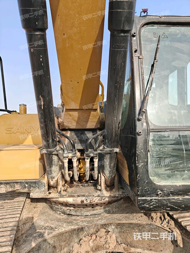 大臂油缸整體?豎拍（工作和回轉裝置）