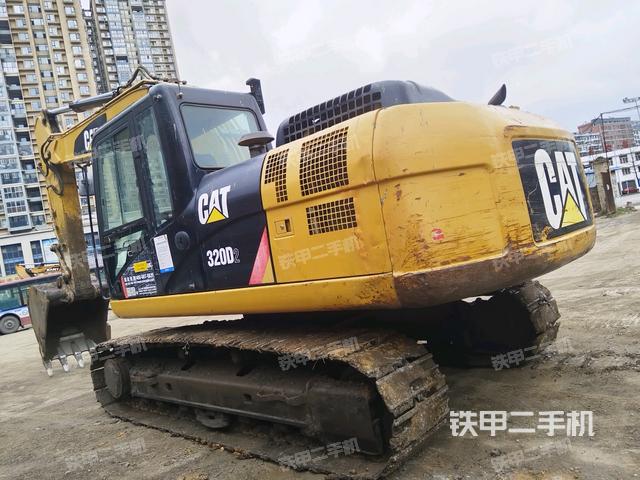 左后45（整機外觀）