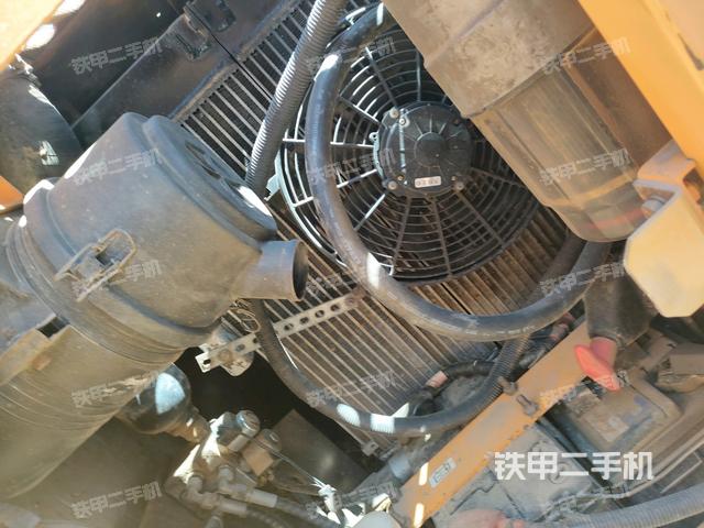 散熱器室(大件艙室) 散熱器室(大件艙室)