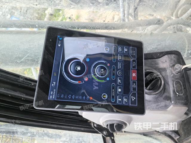 顯示屏?（駕駛室部分）