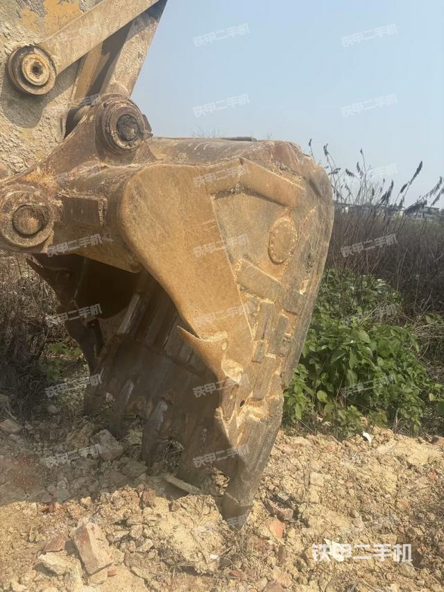 大臂整體?右側（工作和回轉裝置）