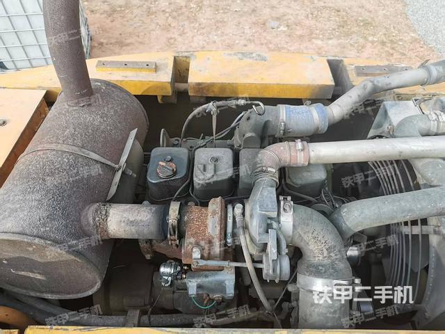 發(fā)動(dòng)機(jī)整體俯視（整機(jī)外觀）