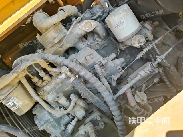 發(fā)動(dòng)機(jī)室(上車部件) 發(fā)動(dòng)機(jī)室(上車部件)