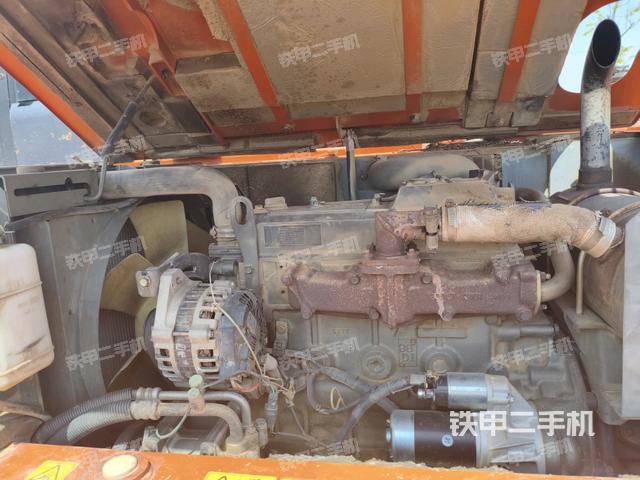 發(fā)動機(jī)整體俯視（整機(jī)外觀）