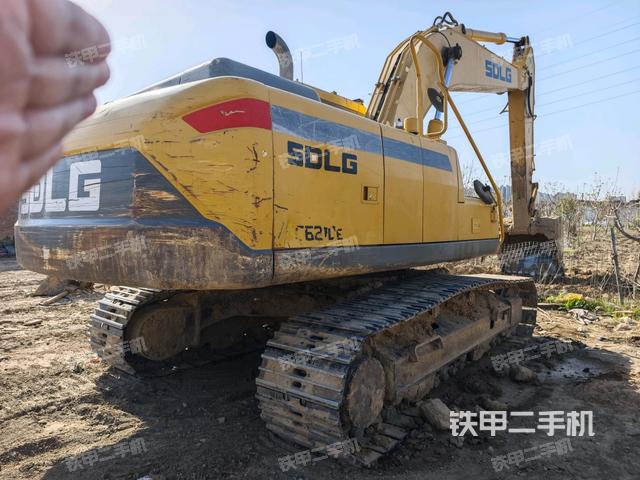 整機右后45°（整機外觀）