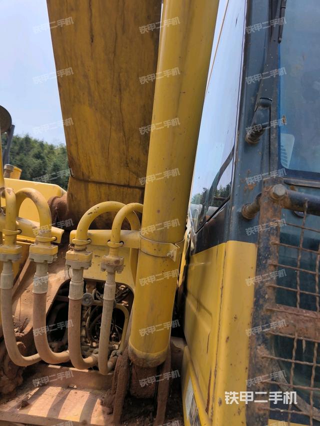 大臂根部?斜視（工作和回轉(zhuǎn)裝置）