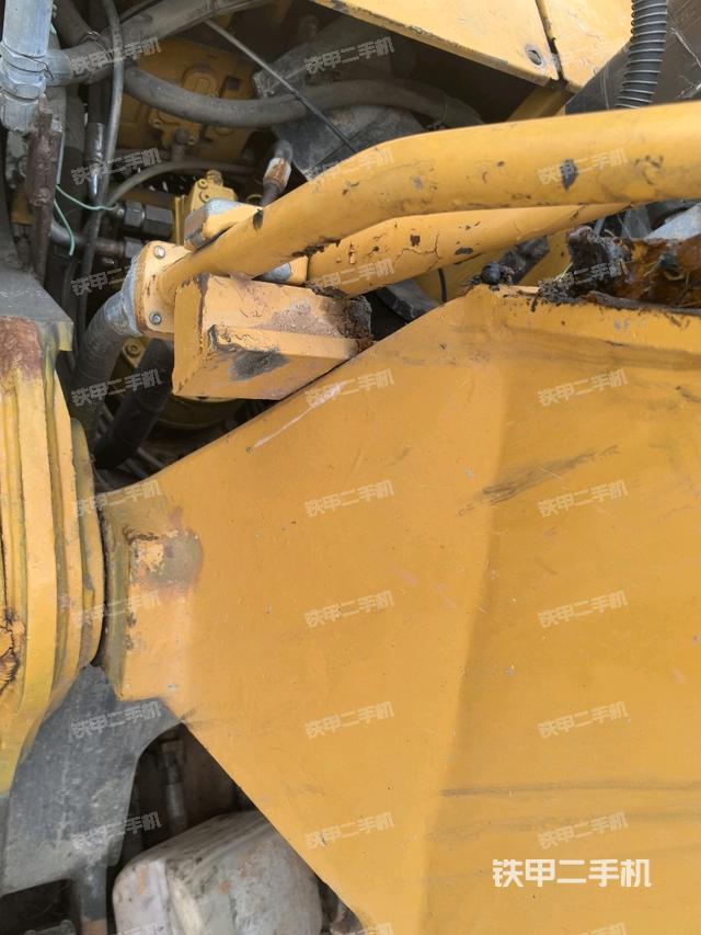 大臂根部?斜視（工作和回轉(zhuǎn)裝置）