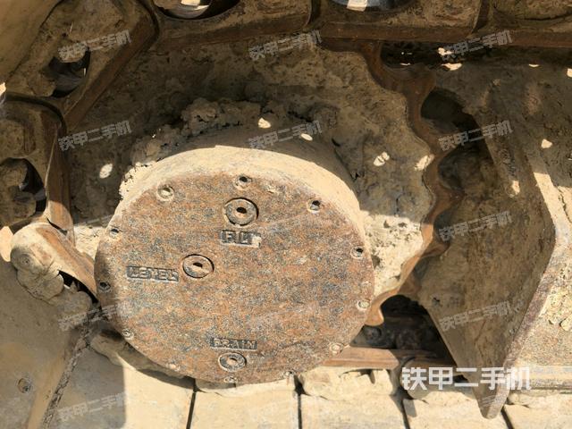 右側(cè)行走馬達(dá)蓋板（行走機(jī)構(gòu)）