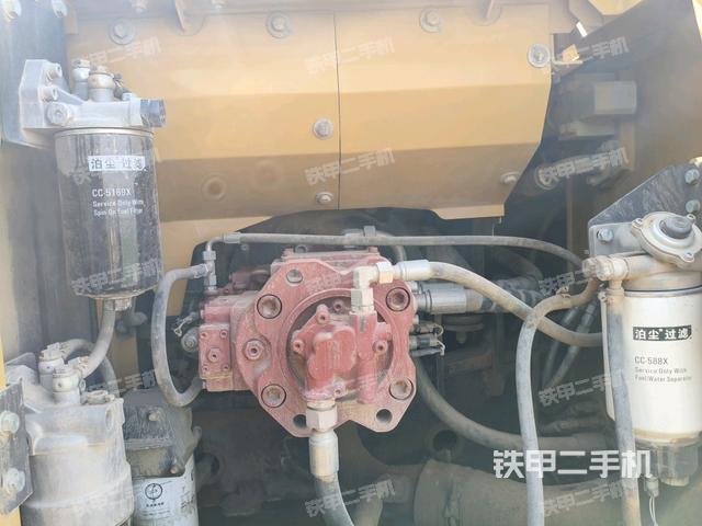 液壓泵斜45?左(大件艙室) 液壓泵斜45?左(大件艙室)