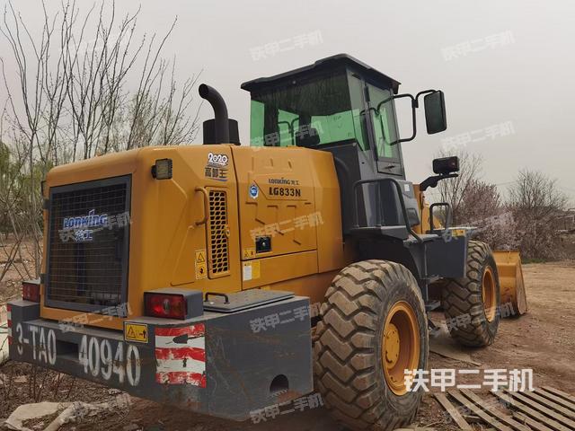 整機(jī)右后45°（整機(jī)外觀及大件）