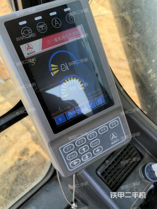 顯示屏?（駕駛室部分）