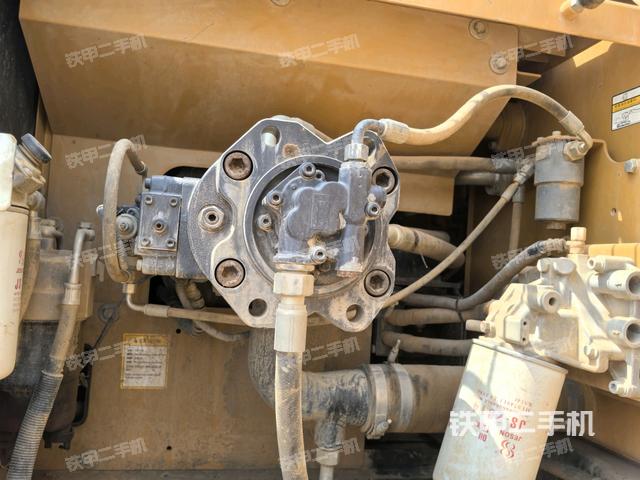 液壓泵室（大件艙室）