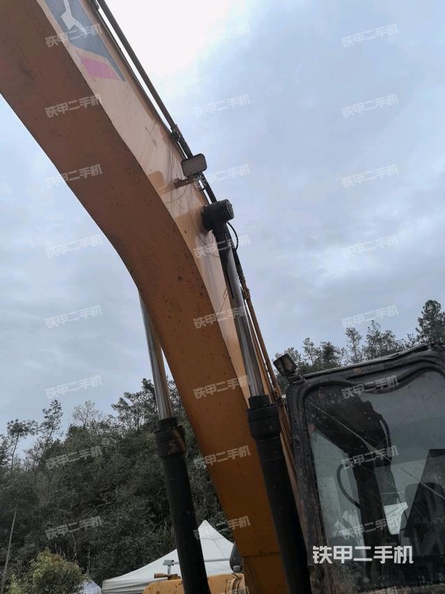 小臂整體右前（工作和回轉(zhuǎn)裝置）