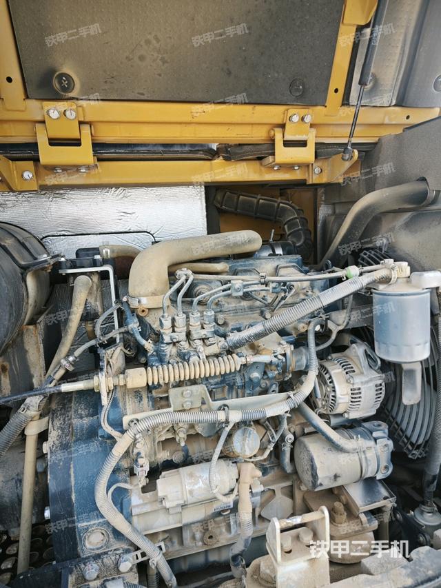 發(fā)動機整體俯視（整機外觀）