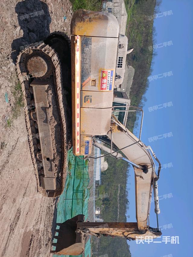 右后45(整機(jī)外觀) 右后45(整機(jī)外觀)