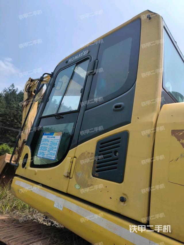 駕駛室左前45度（駕駛室部分）