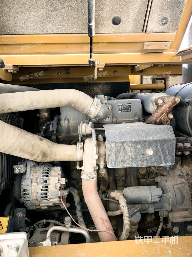 發(fā)動機室（上車部件）