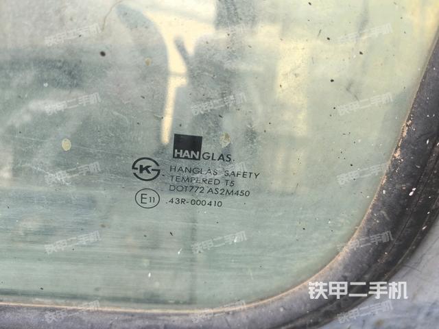 后窗玻璃角標(biāo)（駕駛室部分）