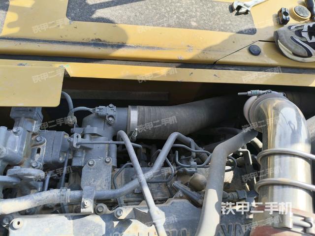 氣門室蓋螺絲特寫(上車部件) 氣門室蓋螺絲特寫(上車部件)