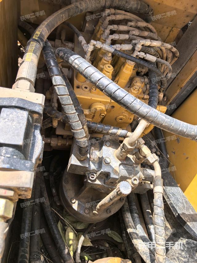 分配閥（上車部件）