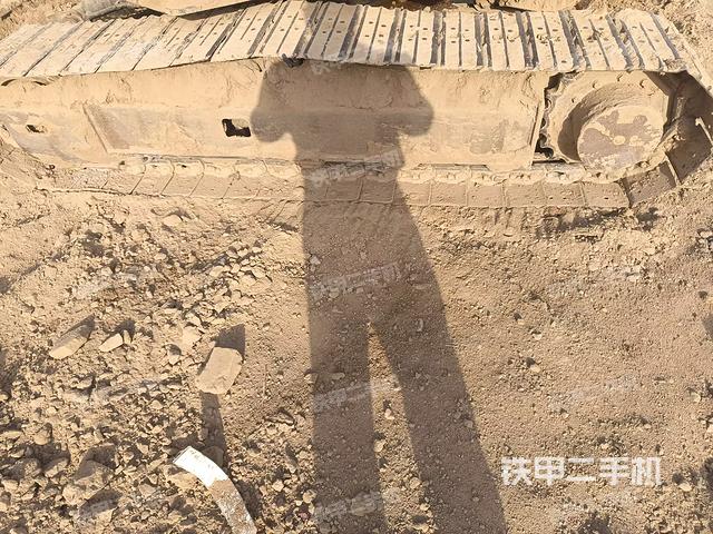 單側(cè)履帶整體（整機外觀）