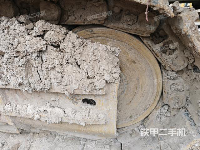 右導(dǎo)向輪（行走機(jī)構(gòu)）