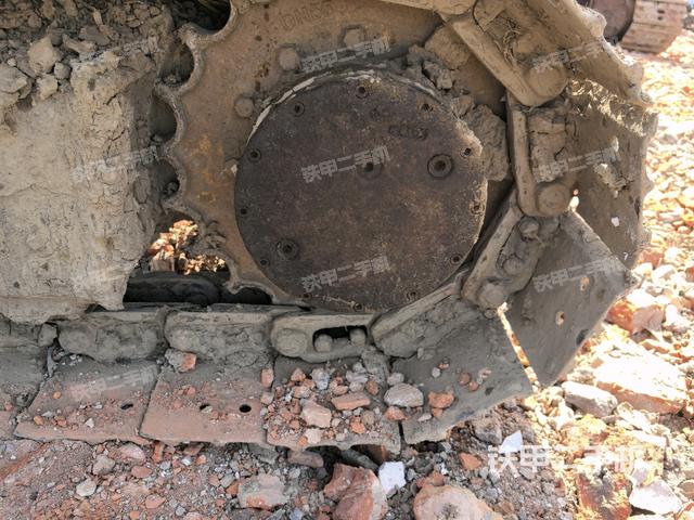 左側(cè)行走馬達(dá)蓋板（行走機(jī)構(gòu)）