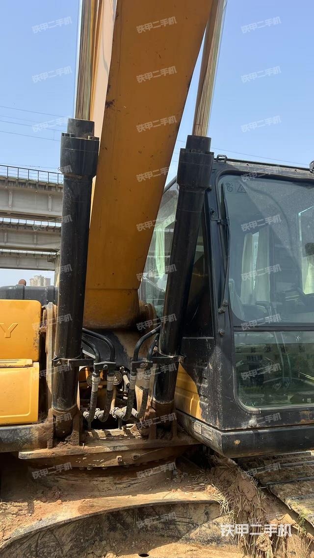 大臂油缸整體?豎拍（工作和回轉裝置）