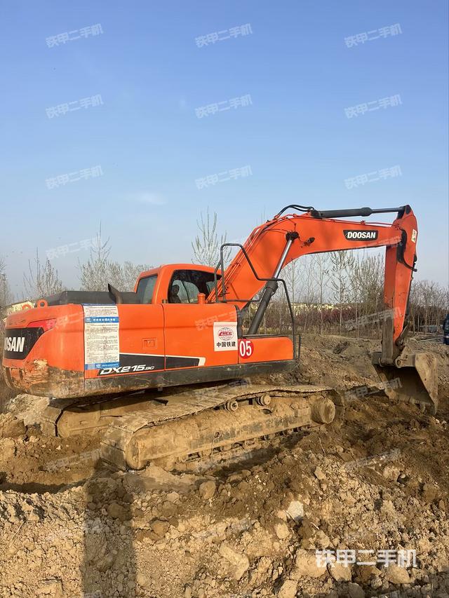 整机右后45°（整机外观）