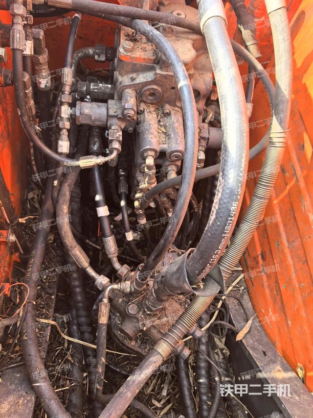 分配閥（上車部件）