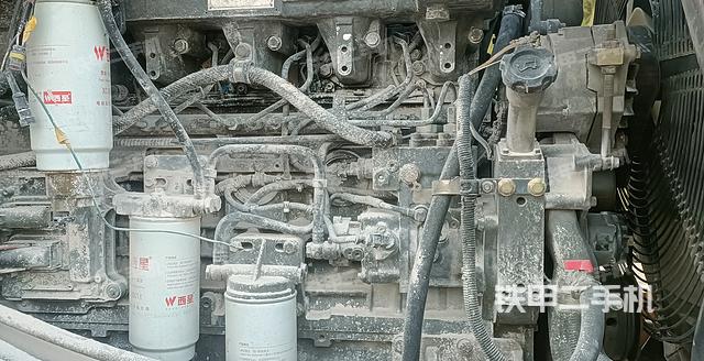 發(fā)動(dòng)機(jī)左側(cè)(整機(jī)外觀及大件) 發(fā)動(dòng)機(jī)左側(cè)(整機(jī)外觀及大件)