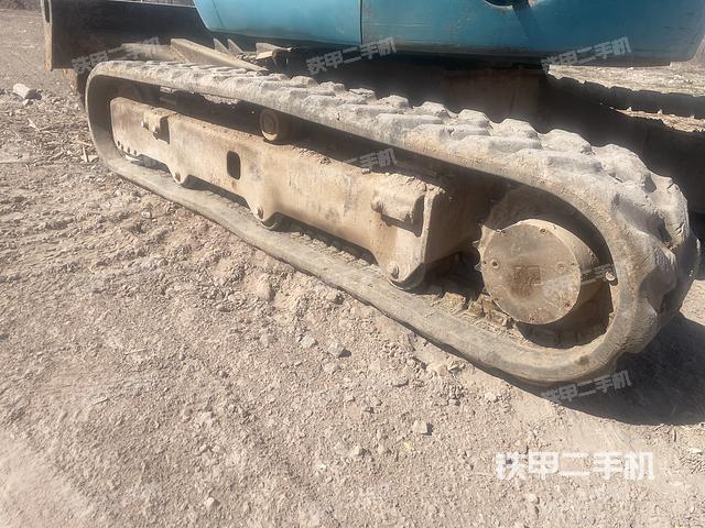 單側(cè)履帶整體（整機(jī)外觀）