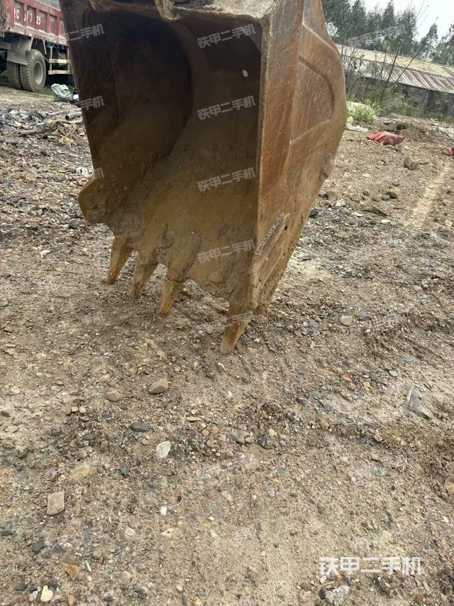 小臂整體左后（工作和回轉(zhuǎn)裝置）