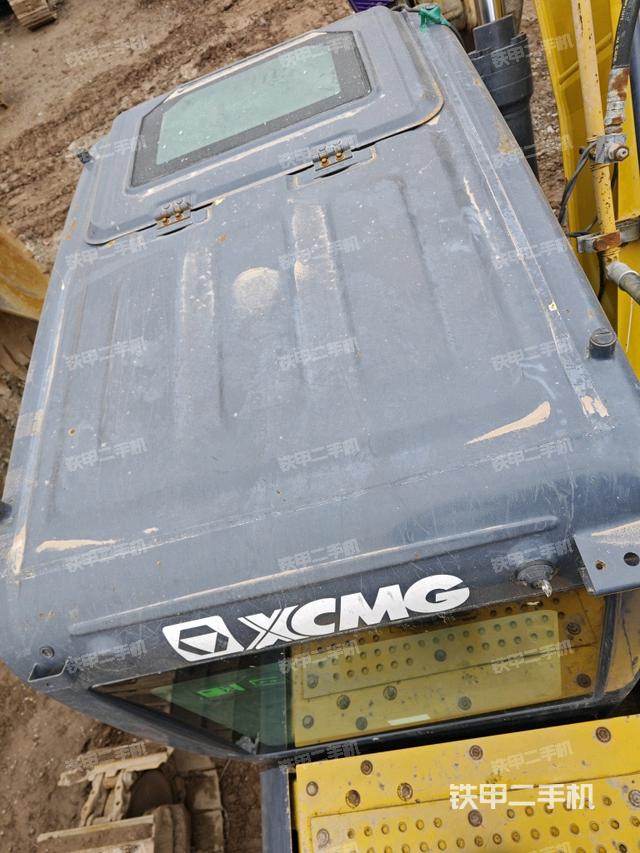 駕駛室頂部俯視(上車部件) 駕駛室頂部俯視(上車部件)