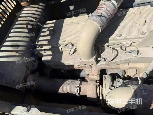 發(fā)動機(jī)整體俯視（整機(jī)外觀）