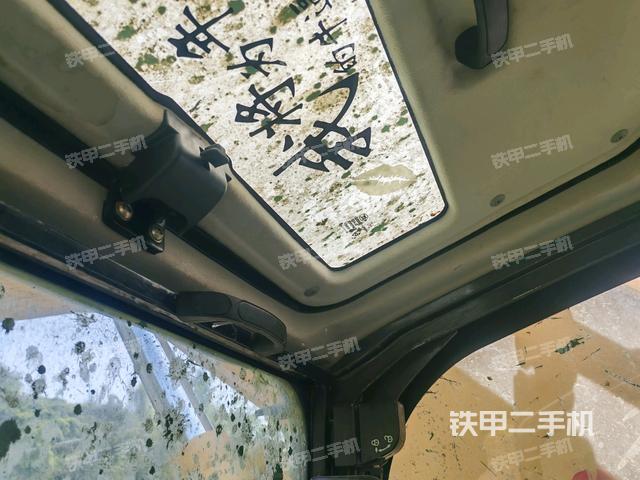 右側(cè)玻璃角標(biāo)(駕駛室部分) 右側(cè)玻璃角標(biāo)(駕駛室部分)