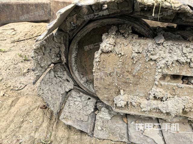 右導(dǎo)向輪（行走機(jī)構(gòu)）