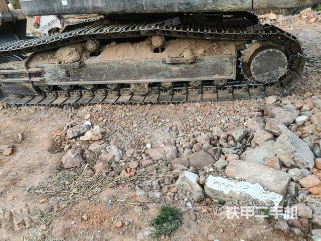 單側(cè)履帶整體（整機外觀）