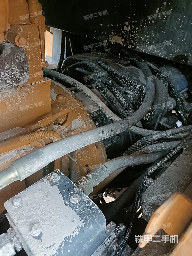 駕駛室操作臺（整機外觀及大件）