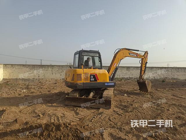 整機右后45°（整機外觀）