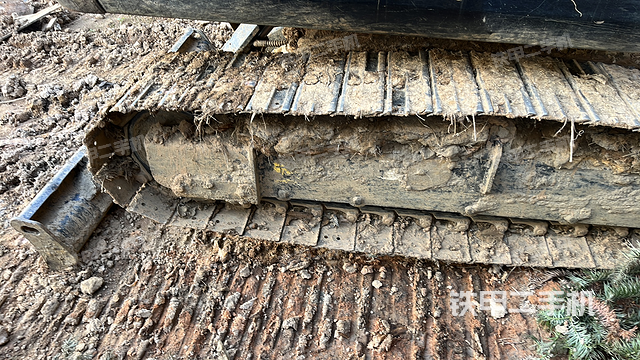 单侧履带整体（整机外观）