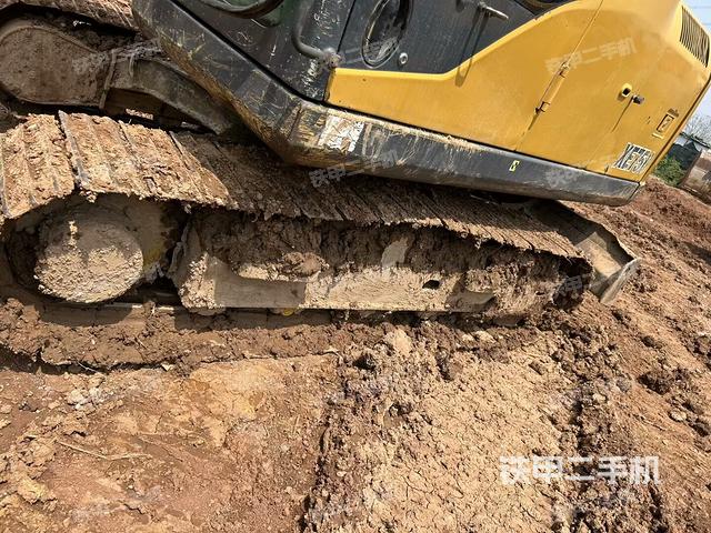 右側(cè)履帶整體?（行走機(jī)構(gòu)）