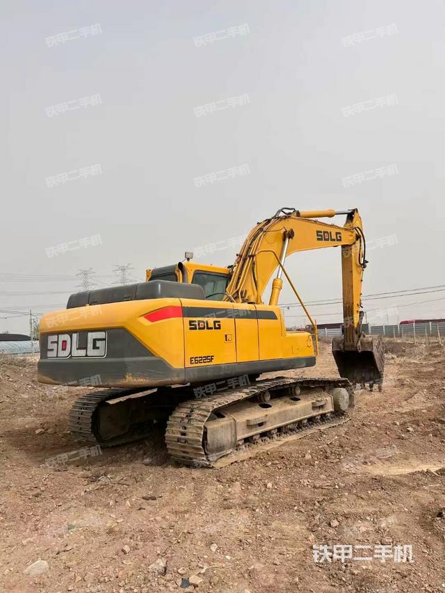 整機(jī)右后45°（整機(jī)外觀）