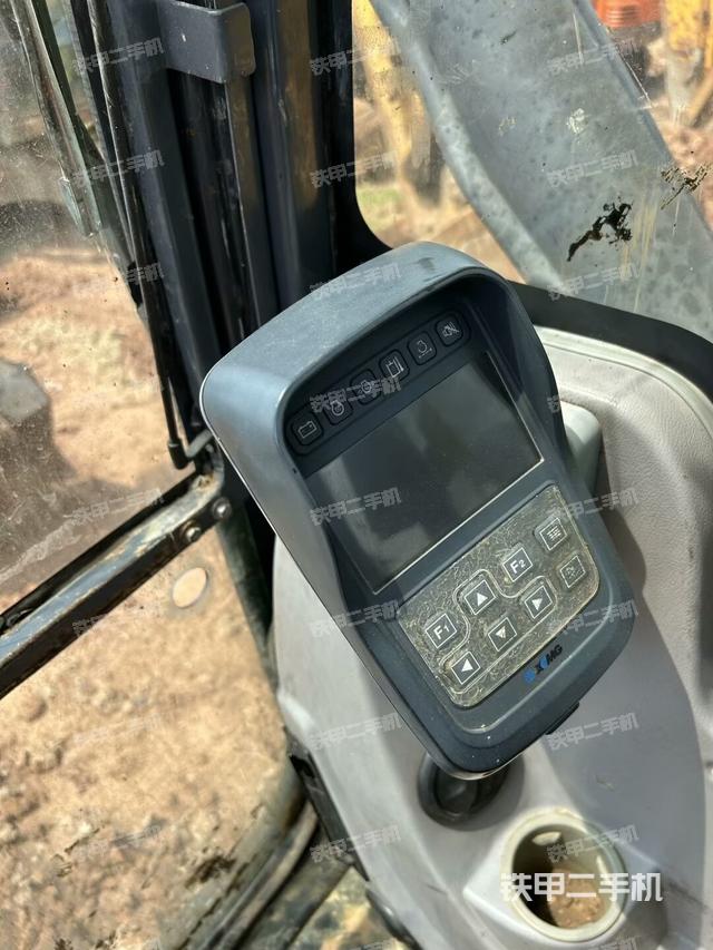 顯示屏?（駕駛室部分）