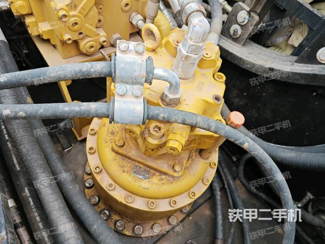 回轉(zhuǎn)馬達(dá)（上車部件）