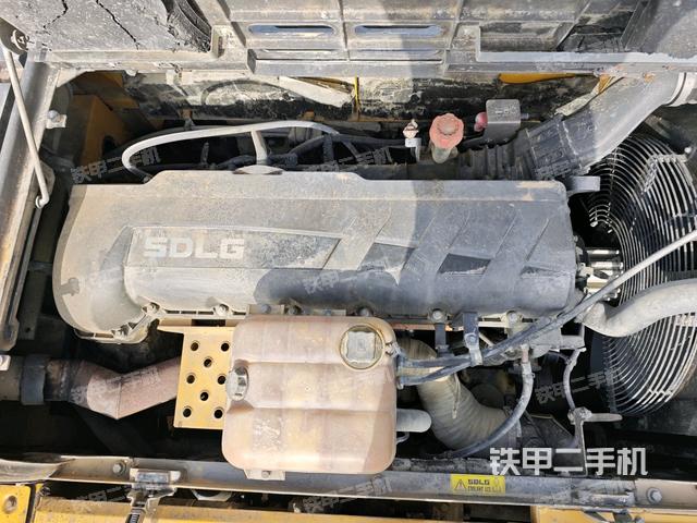 發(fā)動(dòng)機(jī)整體俯視（整機(jī)外觀）