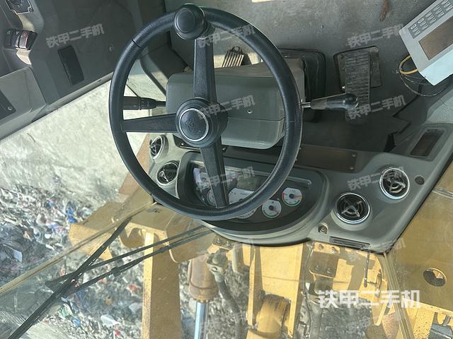 驾驶室操作台（整机外观及大件）