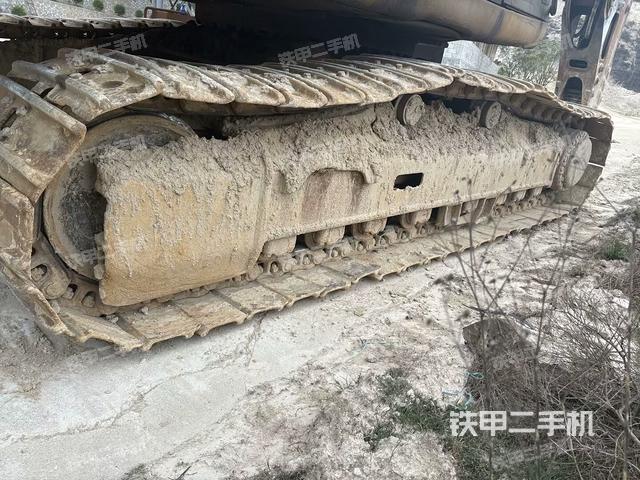 左側(cè)履帶整體?(行走機構(gòu)) 左側(cè)履帶整體?(行走機構(gòu))